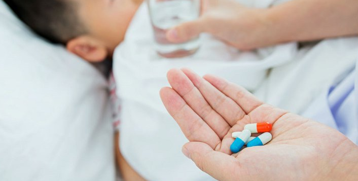 Có nên dùng thuốc tăng sức đề kháng cho trẻ?