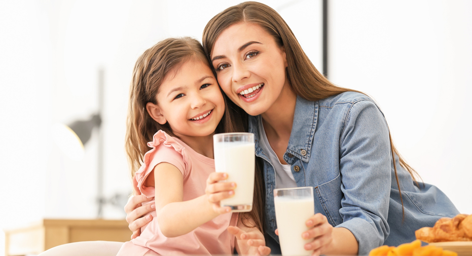 Bí quyết chọn sữa giúp bé phát triển trí não trong 5 năm đầu đời